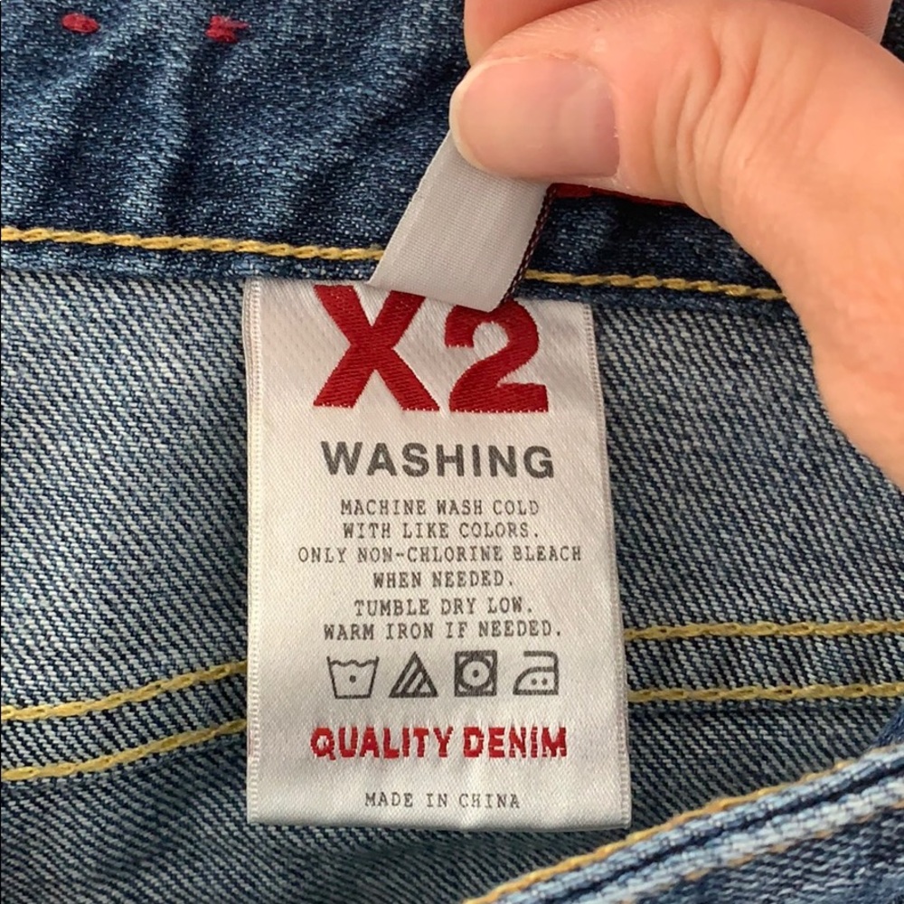 Express X2 Jean capris - Picture 4 of 10